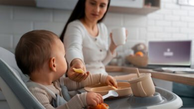 baby weaning how to start baby led weaning