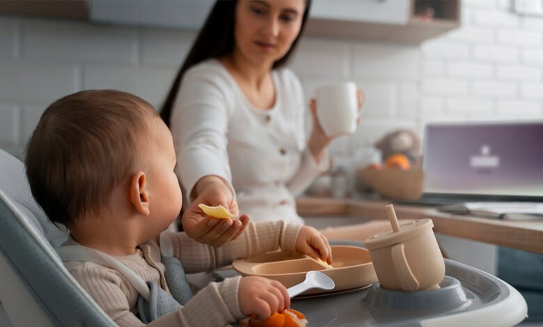 baby weaning how to start baby led weaning